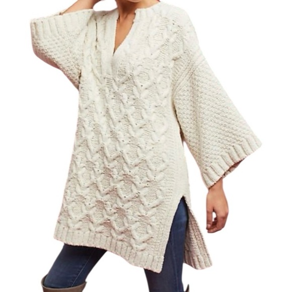 Anthropologie Moth Chunky Knit Oversized Cream Tunic Sweater Size XS / Small - Picture 3 of 9